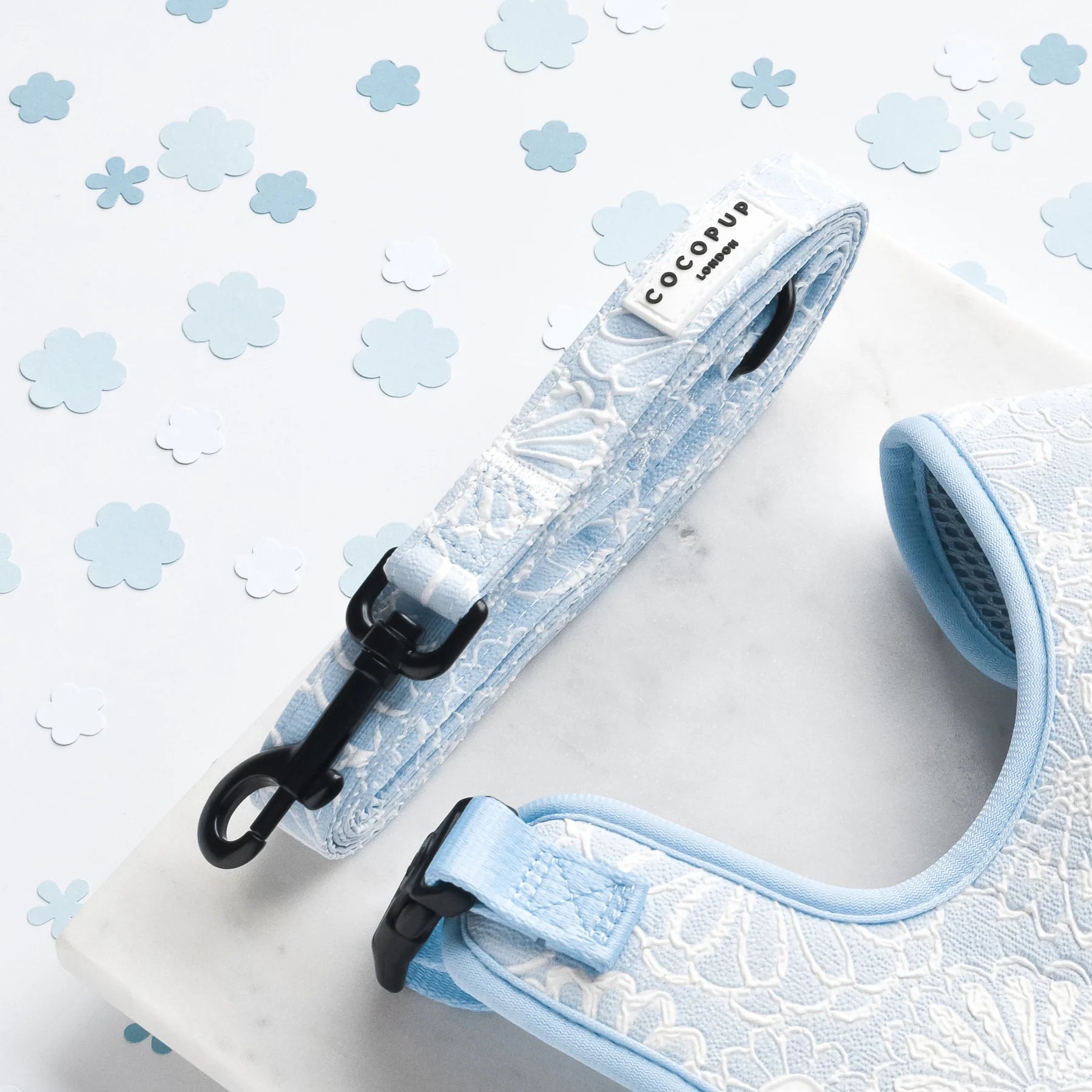 LUXE Dog Lead – Baby Blue Flower